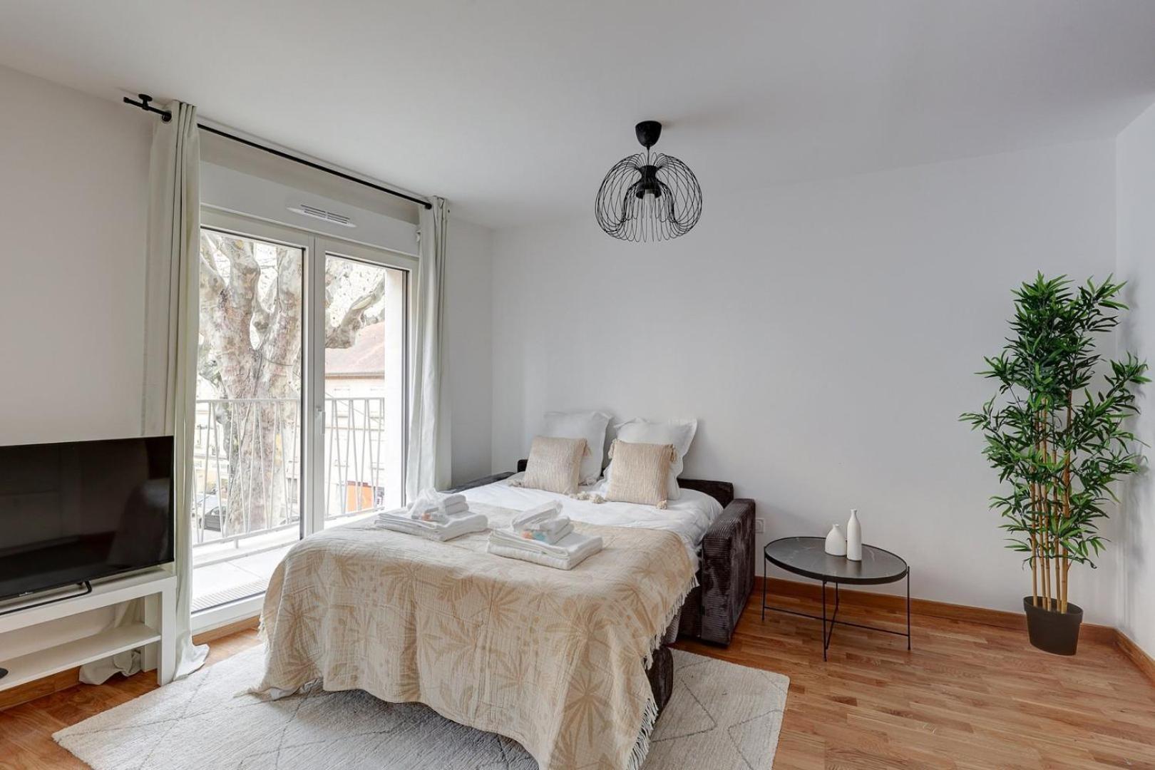 340 Suite Emile - Superb Apartment Клиши Экстерьер фото
