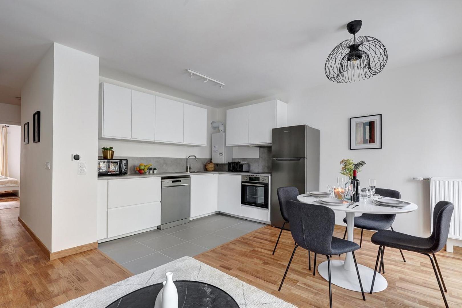 340 Suite Emile - Superb Apartment Клиши Экстерьер фото