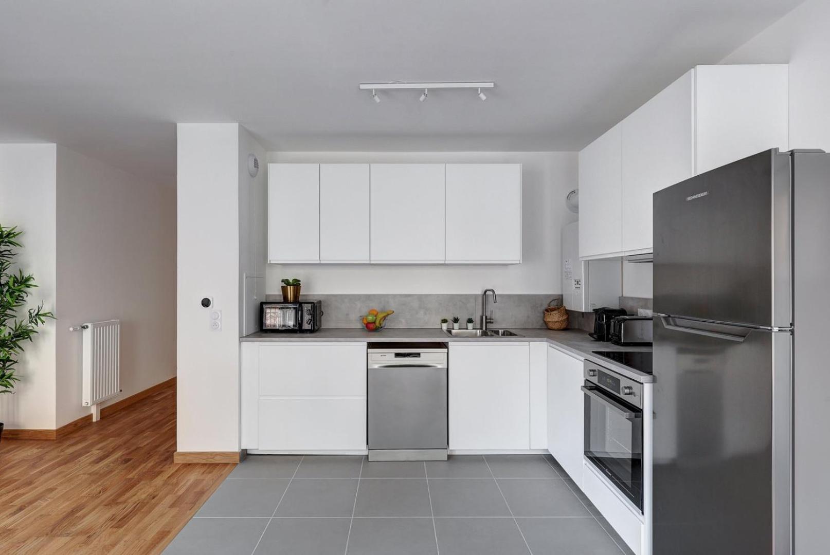 340 Suite Emile - Superb Apartment Клиши Экстерьер фото