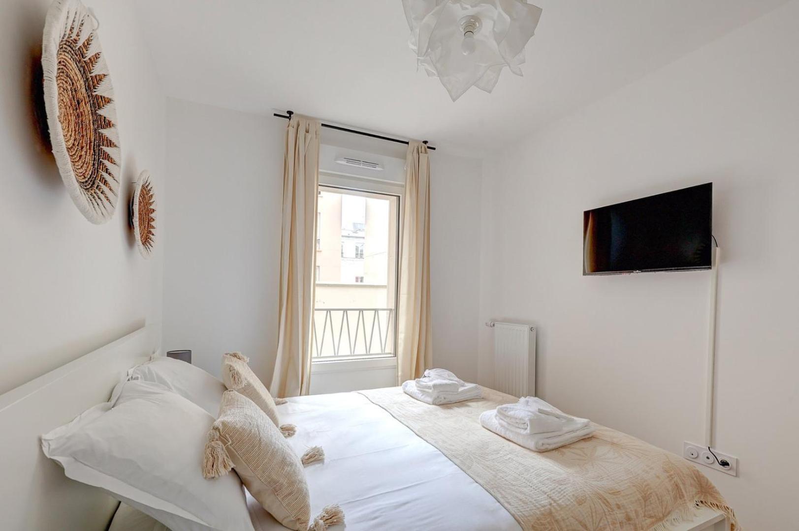 340 Suite Emile - Superb Apartment Клиши Экстерьер фото